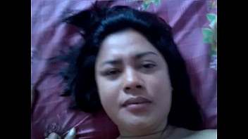 Malam Panas Dengan Si Rambut Lebat