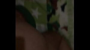 1 cewek 2 cwok masukin barengan