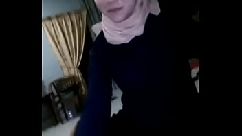 Jilbab Seksi Bikin Panas