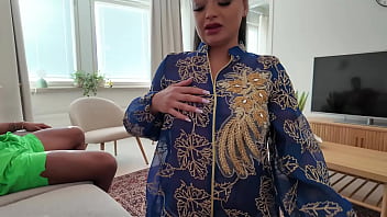 Istri Arab Nakal Dihardik Bbc Di Depan Suami Yang Cemburu