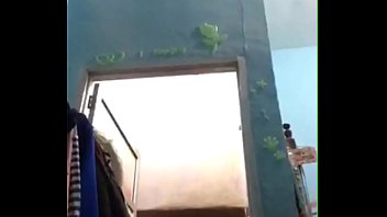 Gadis Indonesia Mandi Panas Di Depan Kamera