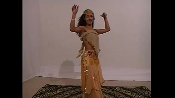 Gadis Arab Rindu Dihardik Batang Hitam Besar!!! Nikmat Anal Dengan Kontol Gagah!!!