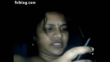 Istri India Nikmat Dinikmati Suami