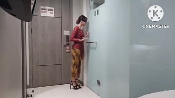 Kebaya Merah Menggoda, Video Panas 16 Menit Bikin Heboh