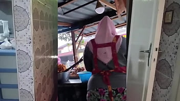 Montok Ibu Rumah Tangga Muslim Indonesia