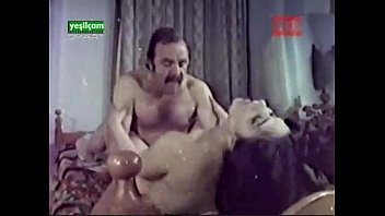 Gai Nóng Bỏng Mời Gọi Đêm Dài
