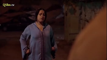 Ibu Arab Berhijab Montok Nikmati Creampie