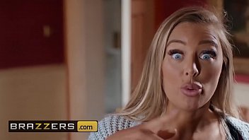 Kiki Minaj & Danny D – Telanjang Di Kompleks – Brazzers
