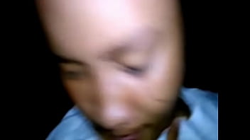 Gadis Seksi Menggoda Di Balik Layar