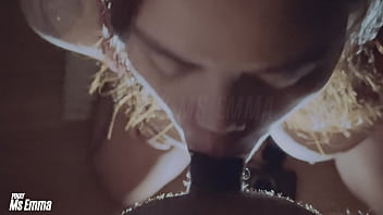 Istriku Yang Seksi Menggoda Dan Menghisap Kontol Temanku Hingga Puas