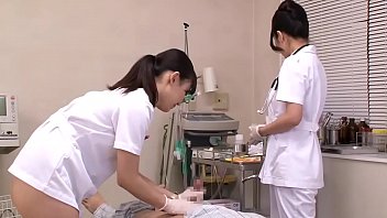 Perawat Jepang Merawat Pasien Dengan Penuh Gairah