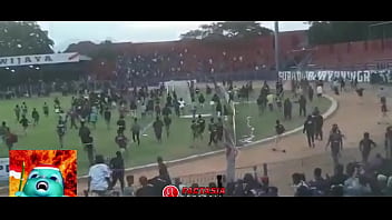 Goyang Hot Suporter Indonesia Di Tribun Stadion