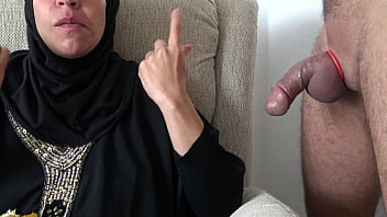 Istri Arab Hot Yang Suka Ditonton Suami