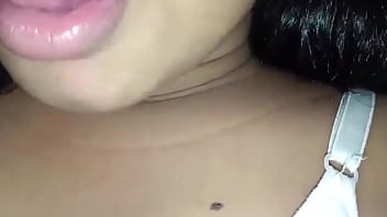 Video Panas Cewek Cantik Meraba-raba Vagina