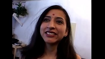 Pesta Anal India Dengan 2 Kontol!!!