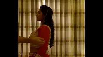 Istri Seksi India Pussy Ketat Ingin Diraba Suami