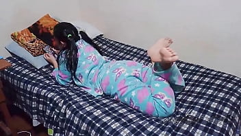 Vecina Sexy En Pijama Me Deja Ver Su Ropa Interior Y La Cojo Antes De Que Nos Descubran