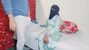 Ngentot Keras Dubur Pacar India Montok, Doggystyle Sambil Ngomong Kotor