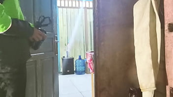 Ojol Dikagetkan Lagi Asyik Ngesex Sendiri