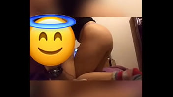 Malam Pertama Kami, Setelah Itu Dia Mengirimiku Video Meminta Lebih