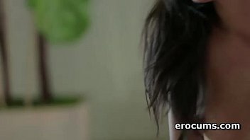 Chloe Amour, Si Amazon Yang Menggairahkan, Menjelajah Hingga Puncak Kenikmatan
