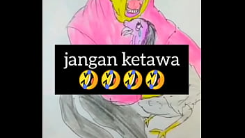 Gadis Montok Tertawa Penuh Gairah