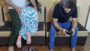Menggoda Pacarku Dengan Vr Game Agar Bisa Selingkuh Dengan Sahabatnya Yang Lebih Gagah