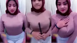 Bidadari Berjilbab Dengan Payudara Besar Yang Menggoda Dan Liar