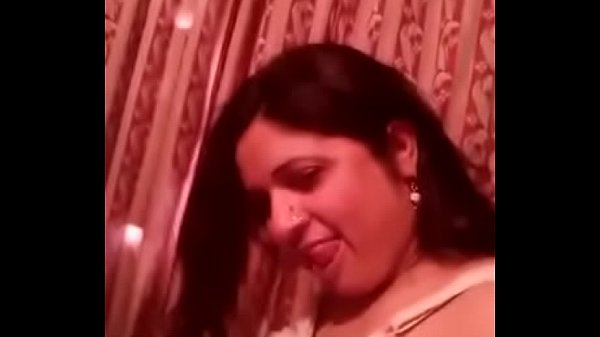 Cewek India Yang Bikin Nggak Bisa Berhenti Melirik