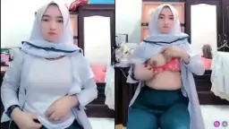Perawat Sange Ngelanggarin Seragam, Live Streaming Payudara Montok