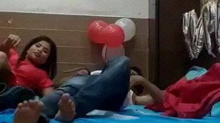 Dengerin Suara Ngeces Istri Temen Lagi Digebukin, Video Xxx India Full Nafsu.