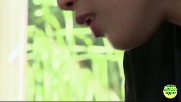 Cewek Asia Nakal Jilat-jilat Teteknya Sendiri Sambil Ngentot Kontol Gede Di Memek Sempit