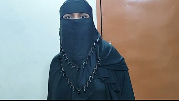 Video Bokep Istri Cantik Berhijab India Digenjot Habis-habisan Sama Majikan Di Rumah.