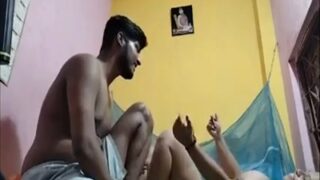 Cewek Gendut Kakak Tiri Digebukin Sampe Meraung Di Gaya Bangla Chuda Chudi