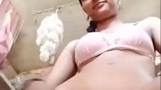 Nonton Bhabhi Seksi, Bikin Muncrat Di Xvideos