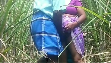Desa Di India, Pasangan Bercinta Di Alam Terbuka, Panas Dan Liar.
