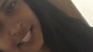 Bikin Video Telanjang Sambil Duduk Di Atas Kontol Pacar, Gf Desi Gila Ngehe