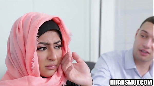 Gadis Hijab Terpaksa Digaruk Bule Amerika Sampai Mampus.