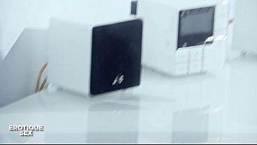 Gadis Asia Seksi Pakai Katana Nungging Ditunggang Kontol Pacarnya