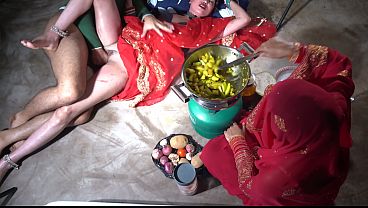 Ibu Tiri India Desi Lagi Ml Di Dapur, Ngomong Kotor Pake Bahasa Hindi, Nikmatin Chudai Seru