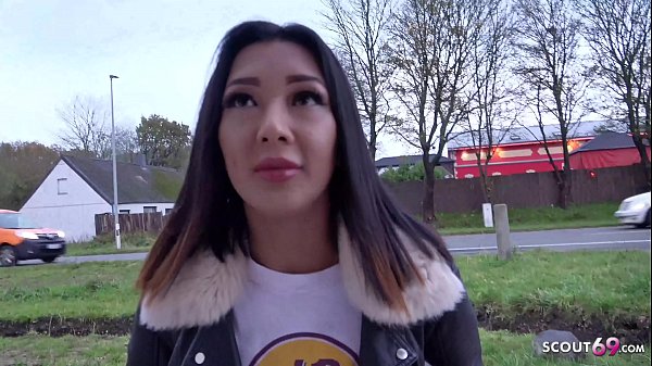 Jerman Ngintip, Cewek Thailand Muda Dari Flensburg Dijabanin Di Casting Jalanan Beneran