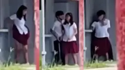 Intip Bocah Sd Lagi Nakal Hot.