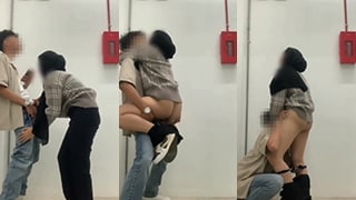 Jilbab Basah Kecut Menetes, Sangek Di Tangga Darurat Apartemen, Kontol Ngebul Ngebut.
